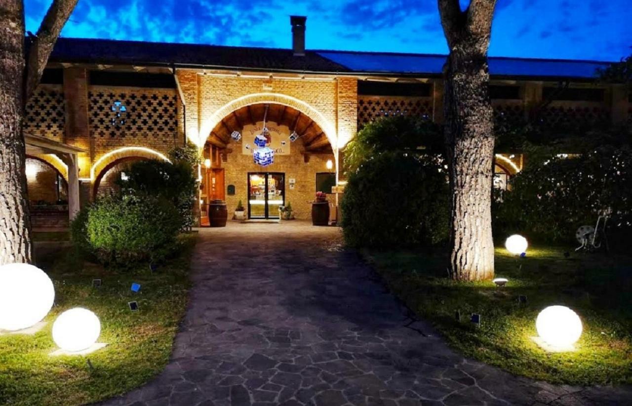 Agriturismo Isola Augusta Palazzolo dello Stella Exterior foto